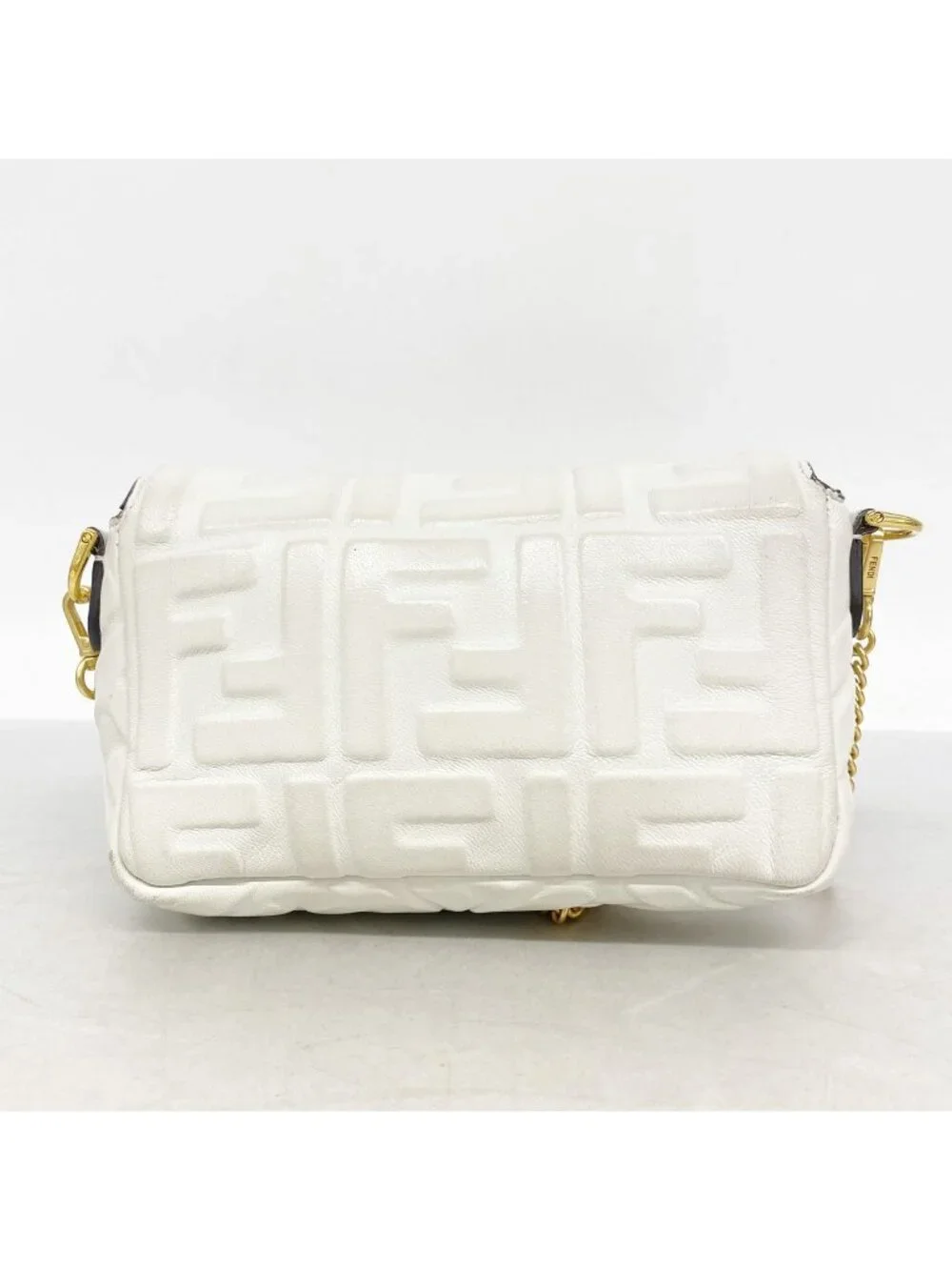 Fendi Shoulder Bag Bucket Leather White Gold